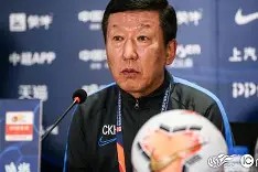 米乐体育官网-上港客场压阵申花，力争双杀对手