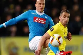 比利亚雷亚尔后防失守，导致输球潮继续