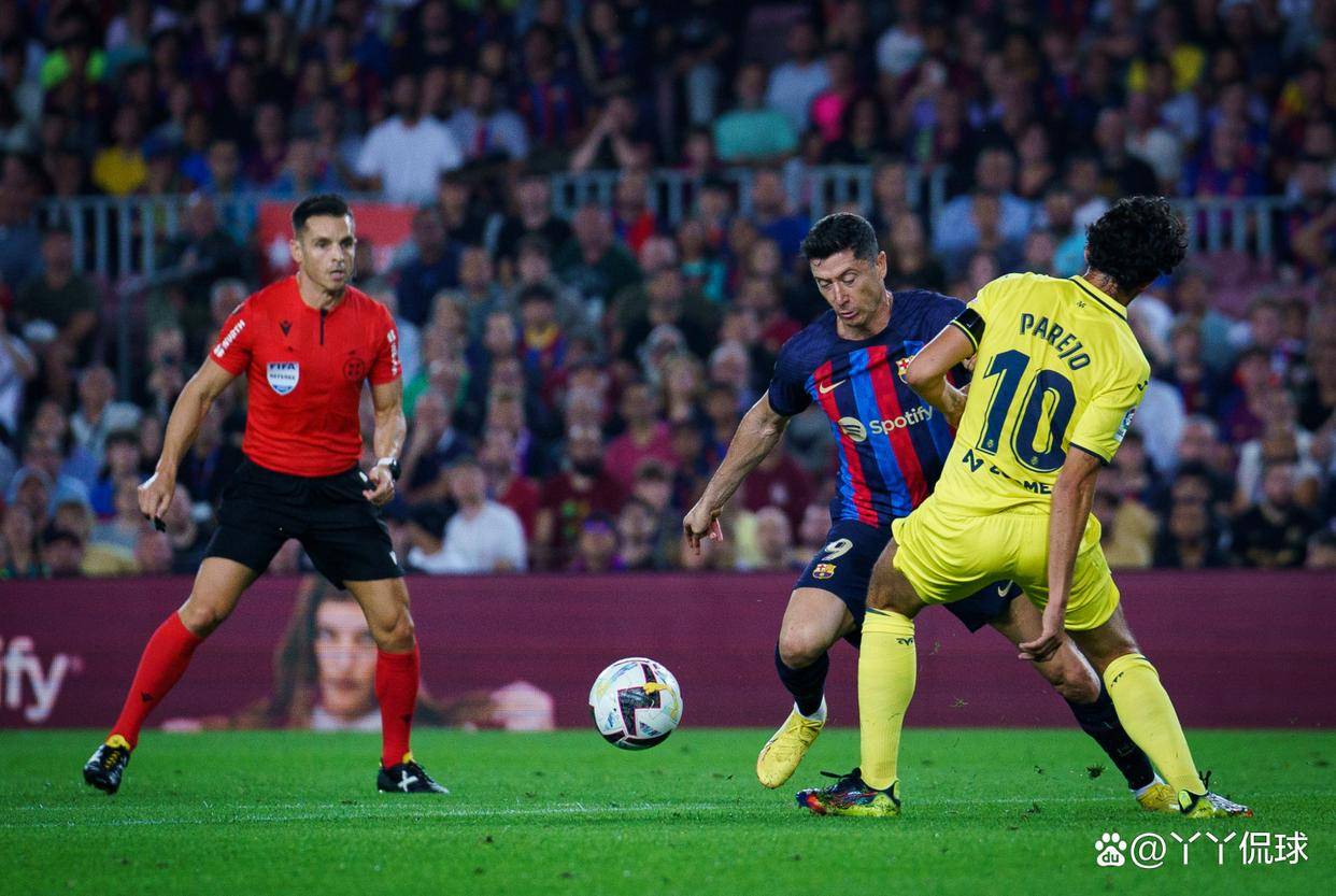 包含比利亚雷亚尔客场大捷，防守如铜墙铁壁的词条